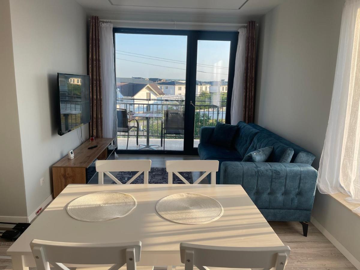 Noah Apartment Self Check-In Otopeni Exterior foto